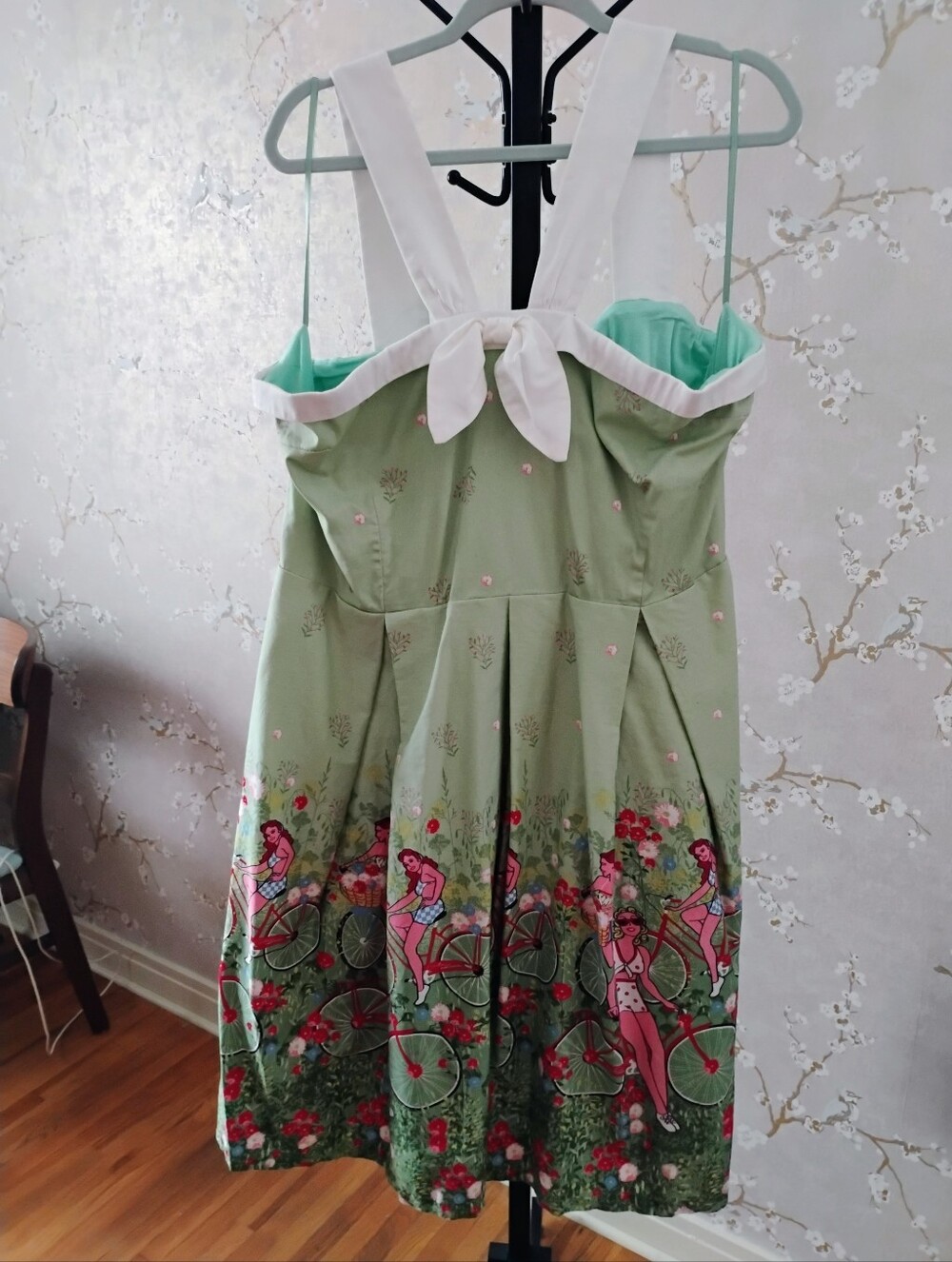 Lindy Bop Vintage Green Bicycle Print Sundress with White Bow